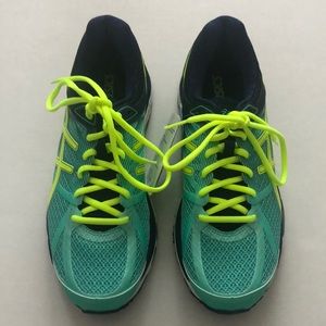 NEW ASICS Gel Cumulus 17 Running